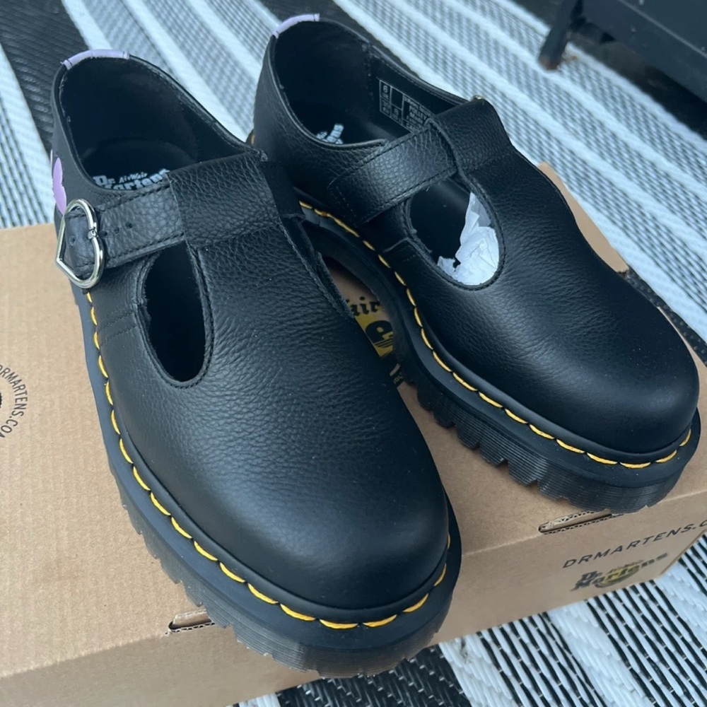Dr. Martens Black Polley Heart Shoes - Picture 1 of 4